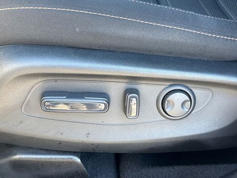Certified 2025 Honda CR-V Sport image 23