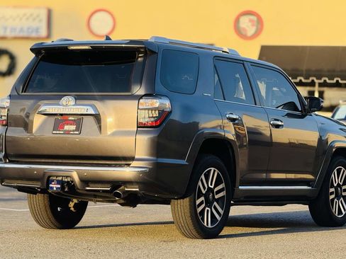 Used 2016 Toyota 4Runner Limited image 4