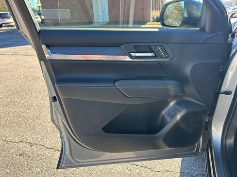 New 2026 GMC Terrain Elevation w/ Elevation Premium Package image 11