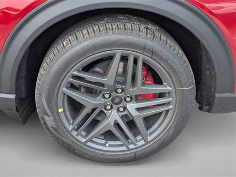 New 2026 Ford Explorer ST image 9