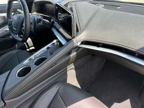 Used 2026 Chevrolet Corvette Stingray Preferred Conv w/ Z51 Performance Package RWD image 14