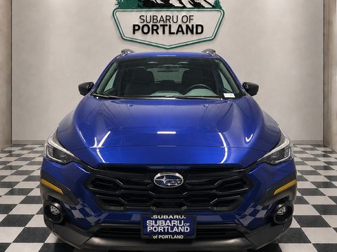 Used 2025 Subaru Crosstrek 2.5i Sport w/ Popular Package #3A AWD/4WD image 2