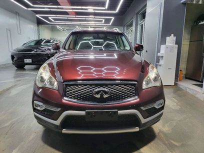 Used 2017 INFINITI QX50 AWD w/ Deluxe Touring Package