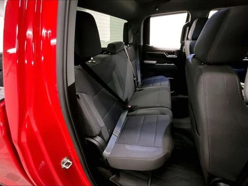 Used 2022 GMC Sierra 1500 SLE AWD/4WD image 25