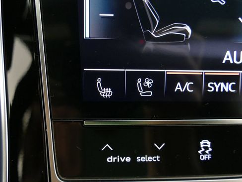 Used 2023 Audi RS Q8 AWD/4WD image 20