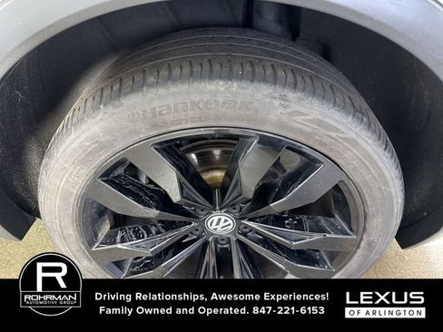 Used 2021 Volkswagen Tiguan SE AWD/4WD image 5