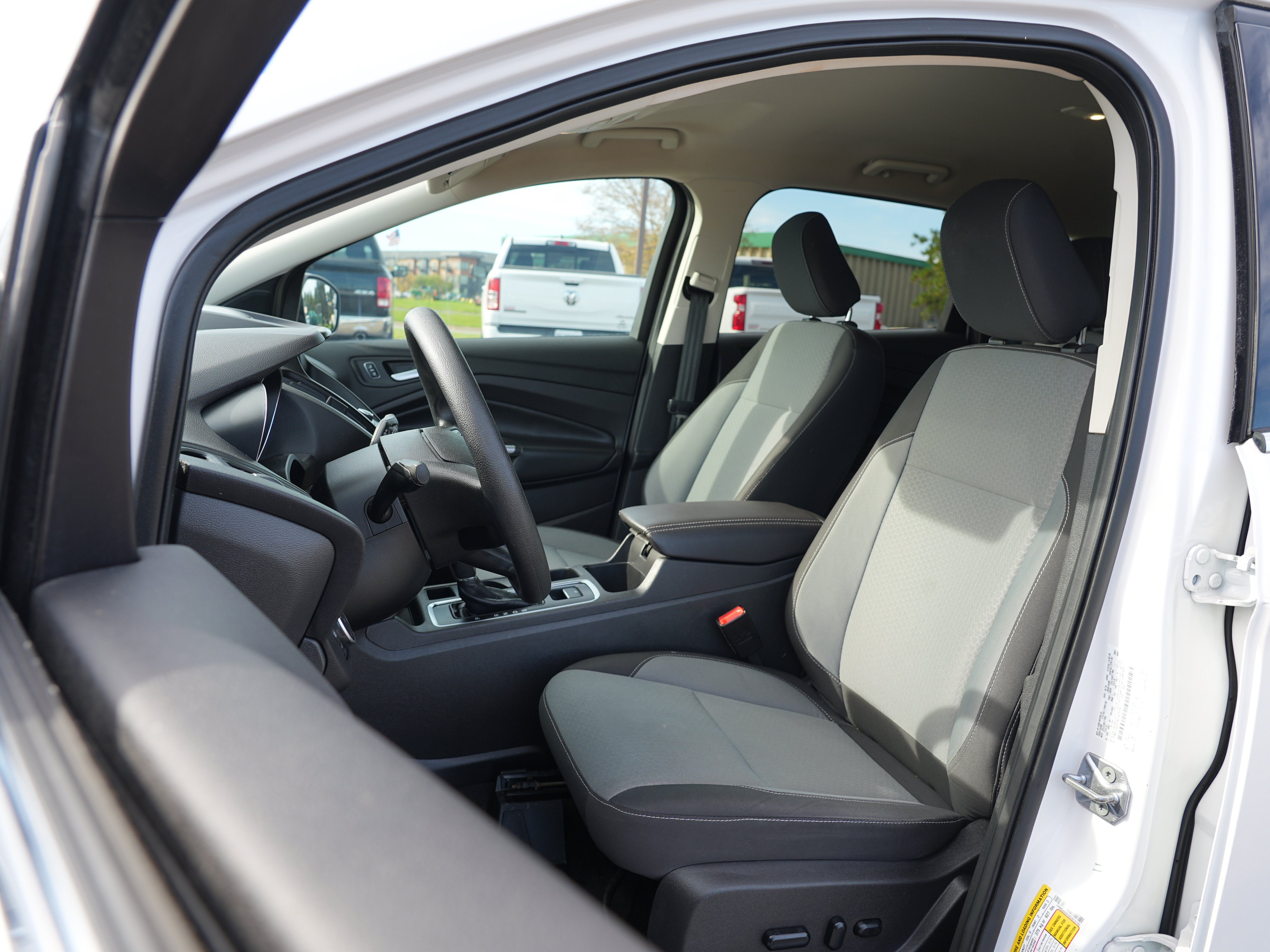 Used 2019 Ford Escape SE AWD/4WD image 12