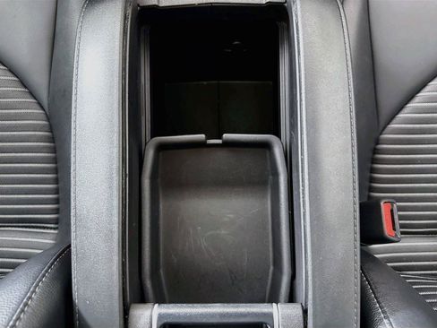 Used 2025 Toyota Highlander XSE AWD/4WD image 34