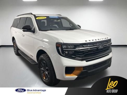 Certified 2025 Ford Expedition Tremor AWD/4WD image 9