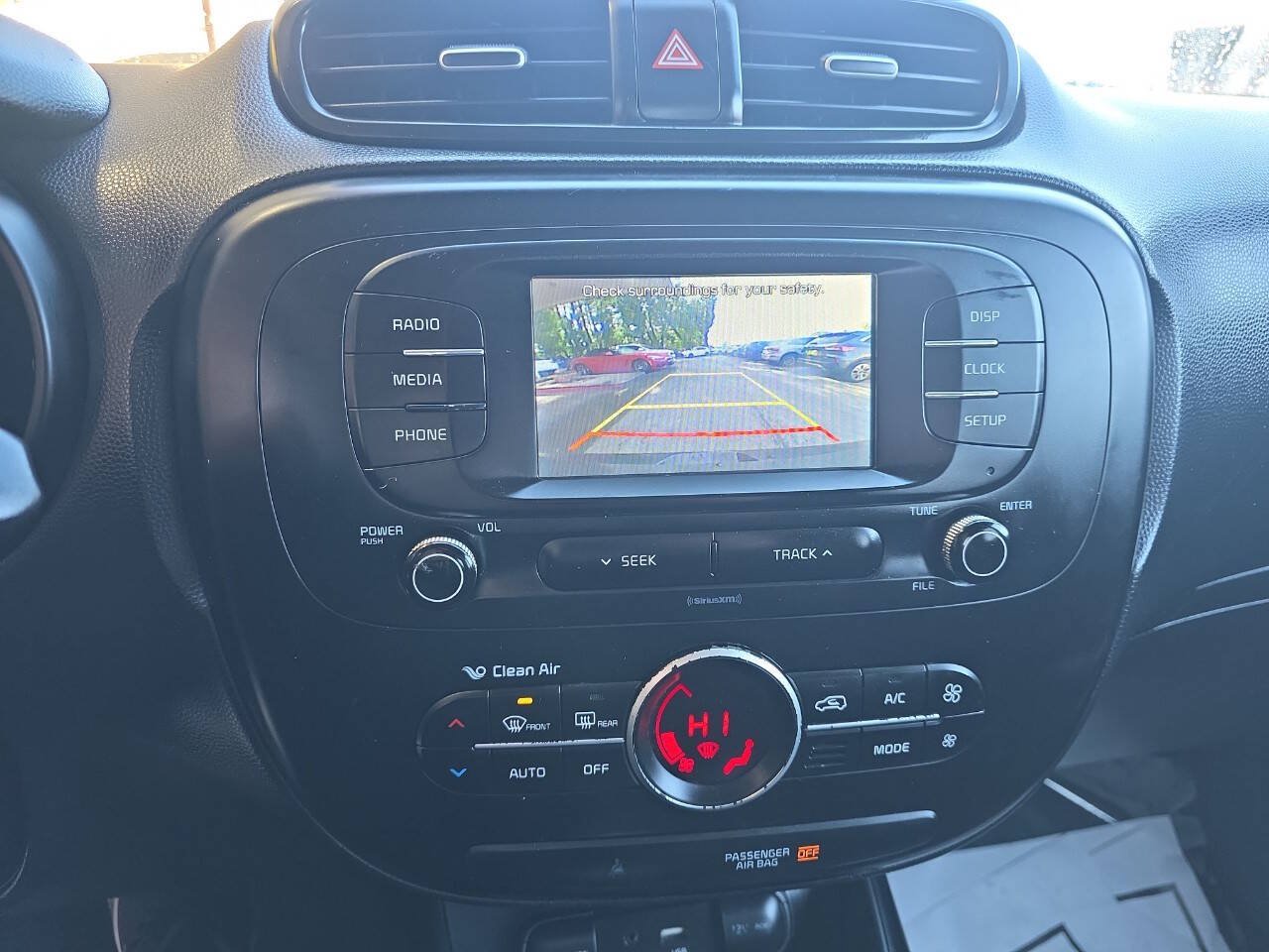 Used 2017 Kia Soul + FWD image 7