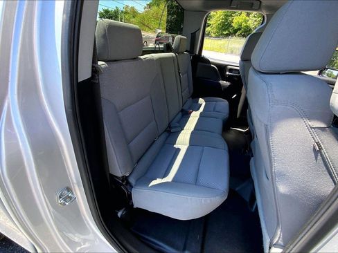 Used 2019 Chevrolet Silverado 2500 W/T AWD/4WD image 23
