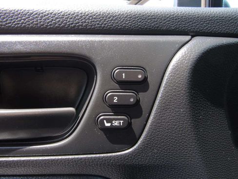 Certified 2025 Honda Odyssey EX-L image 24
