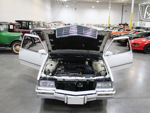 Used 1992 Cadillac De Ville Coupe DeVille image 37