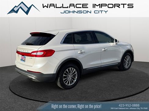 Used 2017 Lincoln MKX Select w/ Select Plus Package image 5