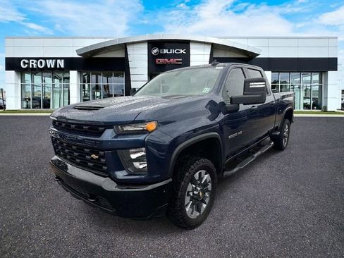 Used 2022 Chevrolet Silverado 2500 Custom w/ Custom Value Package AWD/4WD image 1