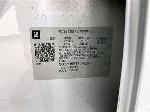 Used 2018 Chevrolet Malibu LT w/ Leather Package image 39