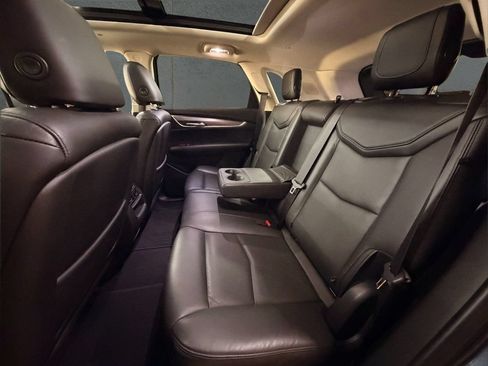 Used 2019 Cadillac XT5 Luxury AWD/4WD image 18