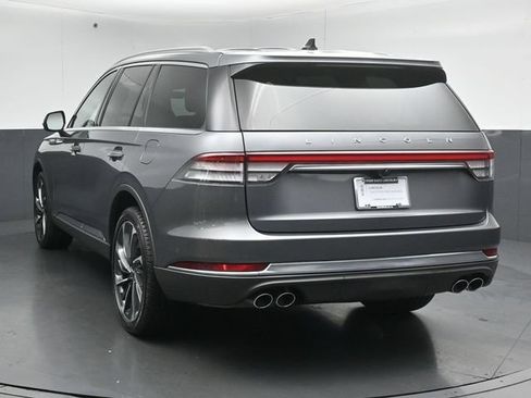 Certified 2022 Lincoln Aviator Reserve w/ Equipment Group 201A AWD/4WD image 6