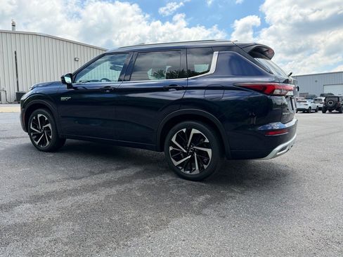 Used 2023 Mitsubishi Outlander SEL AWD/4WD image 10