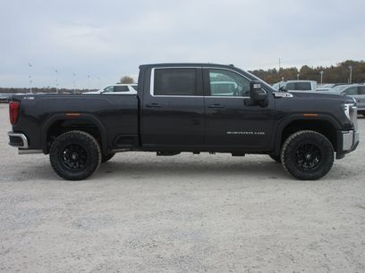 New 2026 GMC Sierra 2500 SLE w/ SLE Value Package;