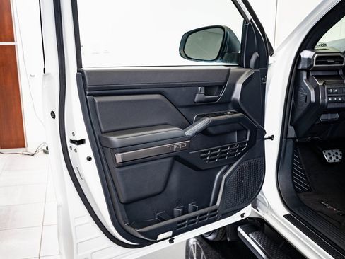 Used 2025 Toyota 4Runner TRD Sport image 25