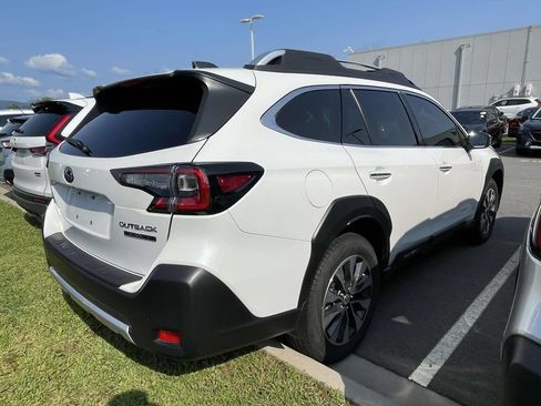 Used 2025 Subaru Outback Touring XT w/ Popular Package #2 AWD/4WD image 4