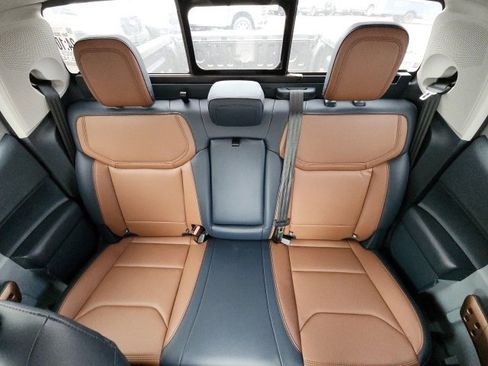 Used 2023 Ford Maverick Lariat w/ Lariat Luxury Package image 15