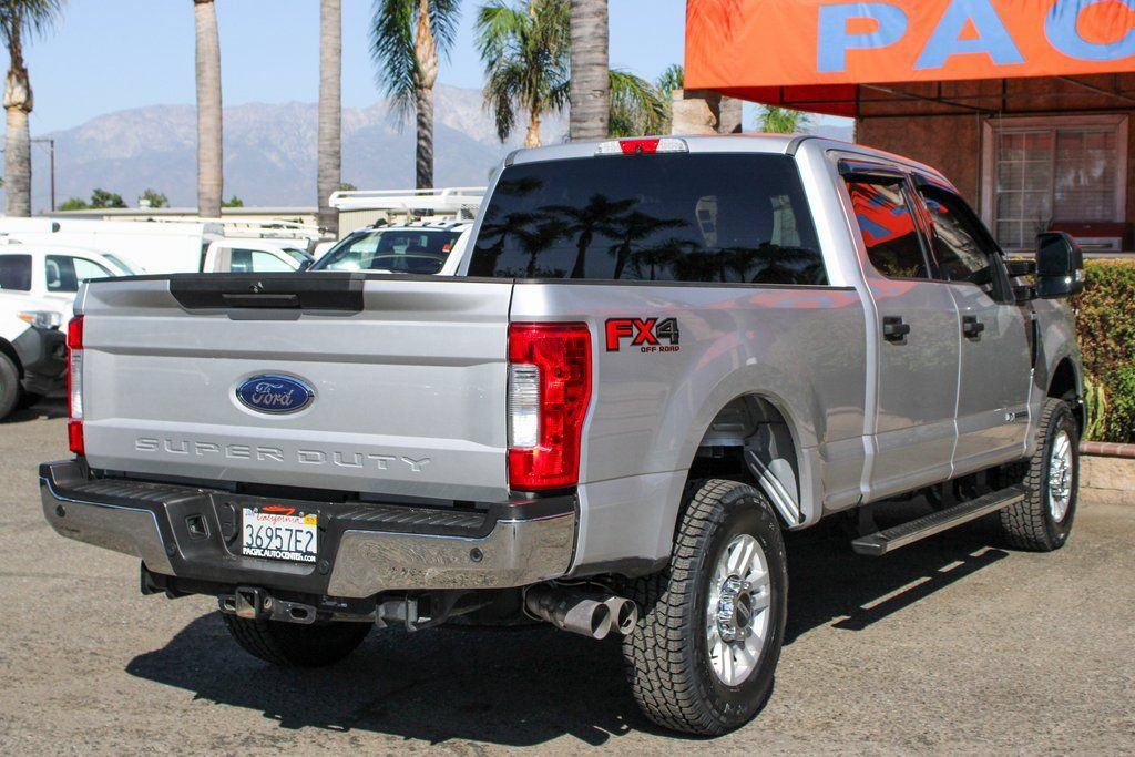 Used 2017 Ford F250 XLT w/ XLT Value Package AWD/4WD image 10