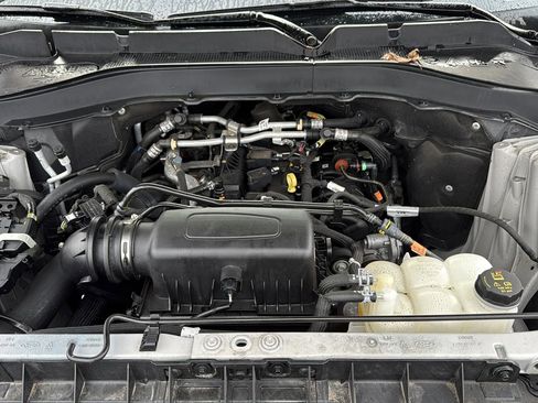 Certified 2022 Ford Explorer XLT w/ Class IV Trailer Tow Package image 26