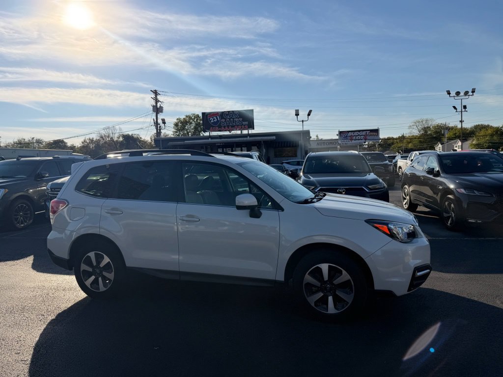 Used 2018 Subaru Forester 2.5i Limited AWD/4WD image 2