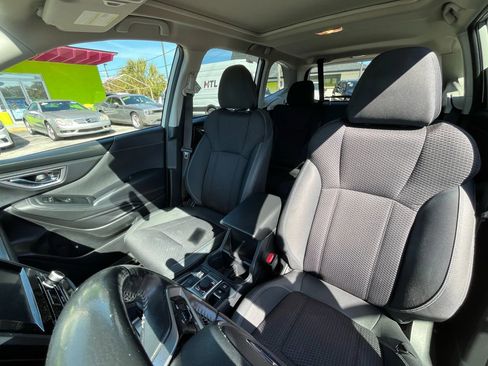 Used 2020 Subaru Forester Premium image 10