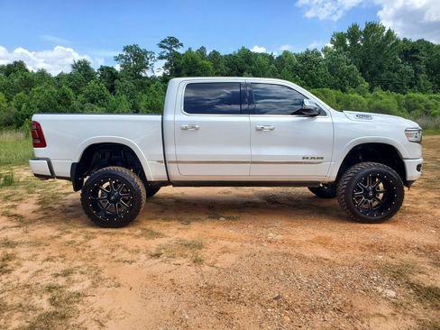 Used 2020 RAM 1500 Limited AWD/4WD image 7