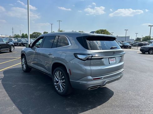 New 2026 Buick Enclave Avenir image 8