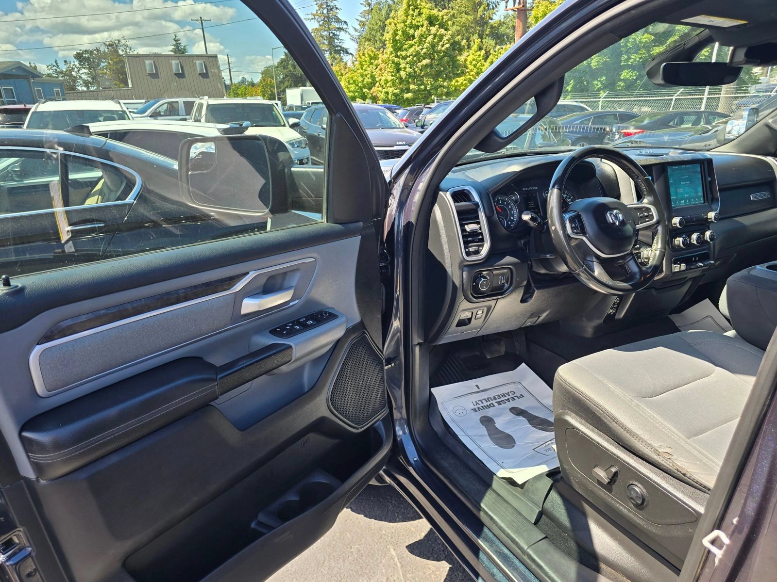 Used 2021 RAM 1500 Big Horn AWD/4WD image 16