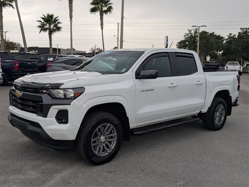 Certified 2023 Chevrolet Colorado LT w/ LT Convenience Package II image 8