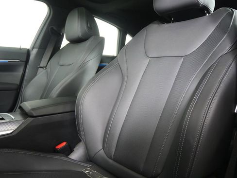 Used 2025 BMW M440i image 10