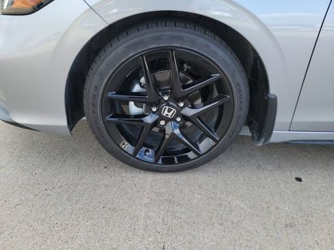 Used 2026 Honda Civic Sport image 9