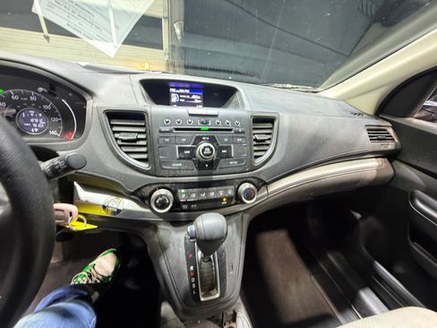 Used 2015 Honda CR-V LX image 31