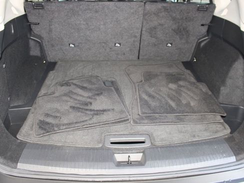 Used 2023 Nissan Rogue SV w/ SV Premium B Package image 28