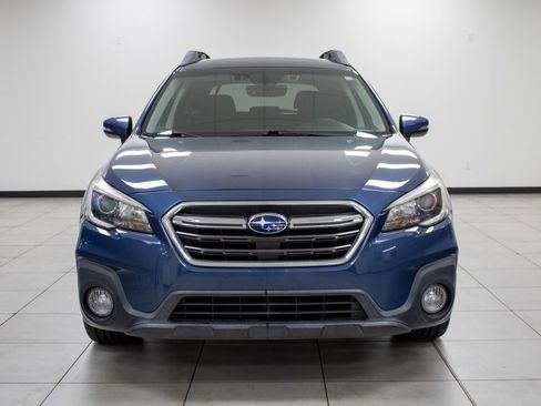 Used 2019 Subaru Outback 2.5i Premium image 6