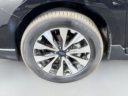 Used 2016 Subaru Outback 3.6R Limited image 37