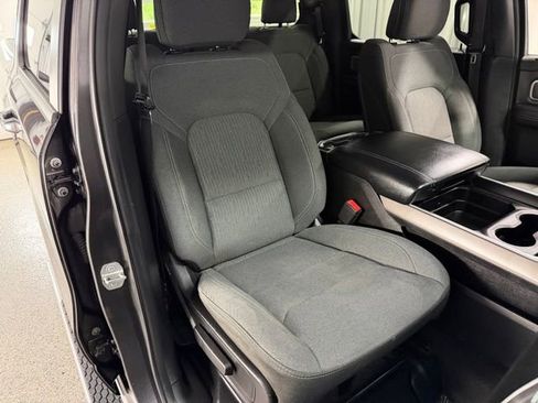 Used 2019 RAM 1500 Big Horn AWD/4WD image 20