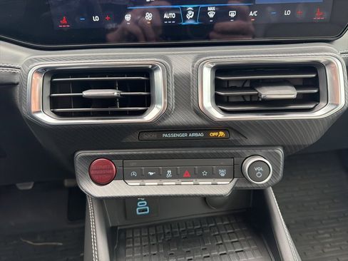 Used 2024 Ford Mustang GT Premium w/ GT Performance Package image 29