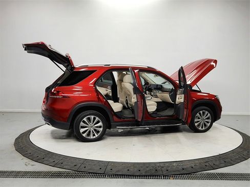 Used 2020 Mercedes-Benz GLE 350 4MATIC image 16