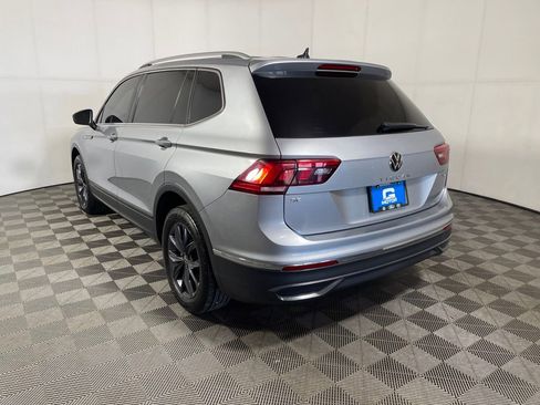 Certified 2022 Volkswagen Tiguan SE AWD/4WD image 4