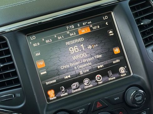 Used 2014 Jeep Grand Cherokee Overland RWD image 32