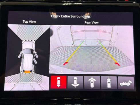 Used 2023 Jeep Grand Cherokee L Summit w/ High Altitude Package image 38