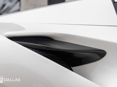 Used 2021 Ferrari F8 Tributo Spider image 20