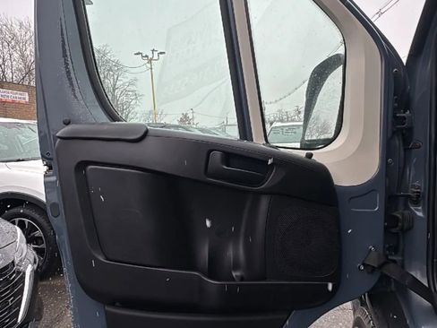 Used 2019 RAM ProMaster 2500 image 9