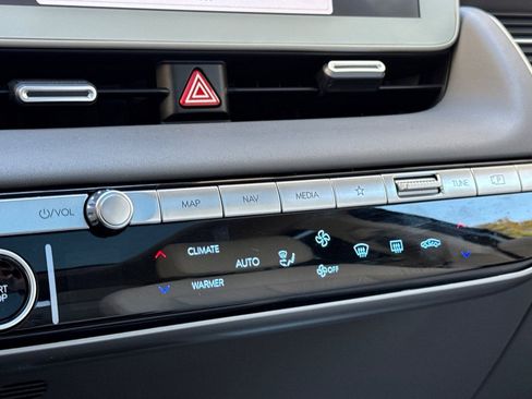 Certified 2024 Hyundai Ioniq 5 Limited RWD image 25